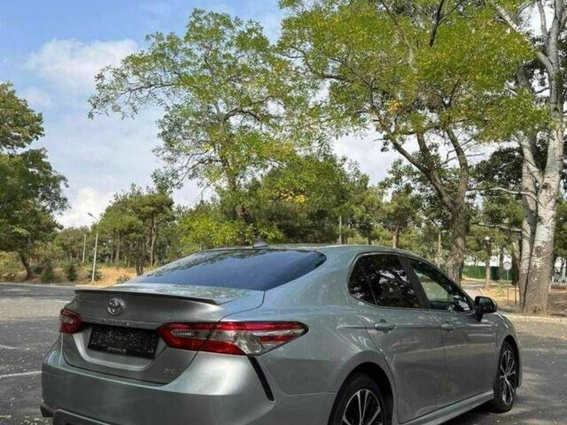 Сірий Тойота Камрі, об'ємом двигуна 2.5 л та пробігом 160 тис. км за 14200 $, фото 2 на Automoto.ua