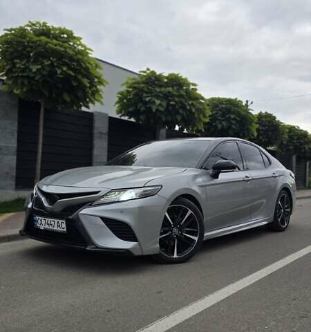 Серый Тойота Камри, объемом двигателя 3.5 л и пробегом 171 тыс. км за 22999 $, фото 13 на Automoto.ua