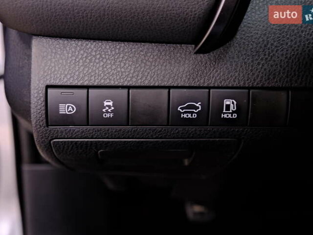 Тойота Камри 2019 в Одессе на Automoto.ua Серый Тойота Камри, объемом двигателя 2.5 л и пробегом 47 тыс. км за 18900 $, фото 25 на Automoto.ua
