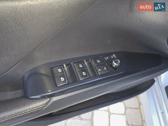 Сірий Тойота Камрі, об'ємом двигуна 2.49 л та пробігом 170 тис. км за 21900 $, фото 20 на Automoto.ua