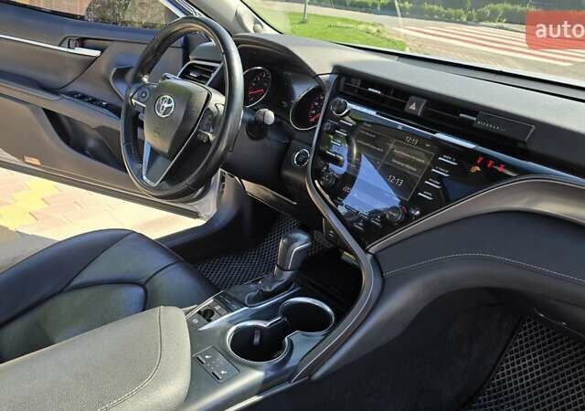 Серый Тойота Камри, объемом двигателя 3.5 л и пробегом 171 тыс. км за 22999 $, фото 28 на Automoto.ua