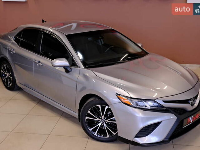 Тойота Камри 2019 в Одессе на Automoto.ua Серый Тойота Камри, объемом двигателя 2.5 л и пробегом 47 тыс. км за 18900 $, фото 5 на Automoto.ua