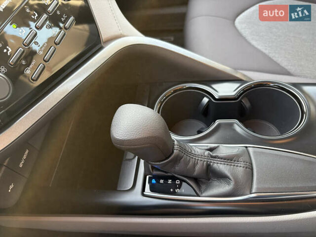 Серый Тойота Камри, объемом двигателя 2.49 л и пробегом 44 тыс. км за 22499 $, фото 74 на Automoto.ua