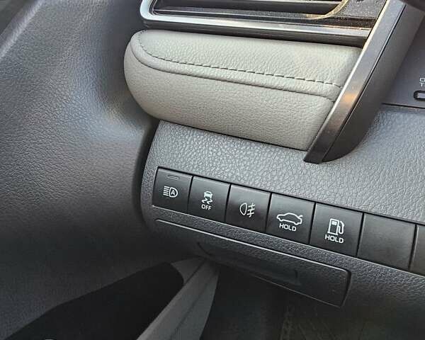 Сірий Тойота Камрі, об'ємом двигуна 2.49 л та пробігом 49 тис. км за 26100 $, фото 14 на Automoto.ua