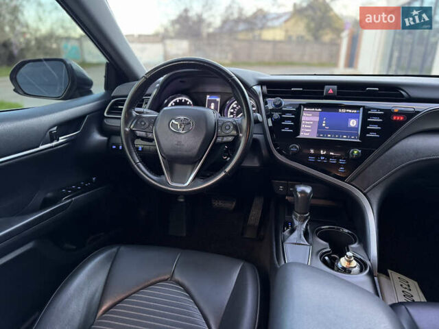 Сірий Тойота Камрі, об'ємом двигуна 2.49 л та пробігом 137 тис. км за 18700 $, фото 62 на Automoto.ua