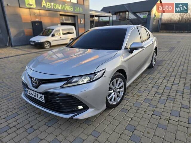 Сірий Тойота Камрі, об'ємом двигуна 2.49 л та пробігом 170 тис. км за 21900 $, фото 2 на Automoto.ua