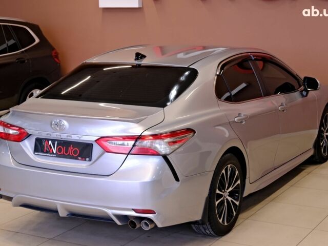 Тойота Камри 2019 в Одессе на Automoto.ua Серый Тойота Камри, объемом двигателя 2.5 л и пробегом 47 тыс. км за 18900 $, фото 4 на Automoto.ua