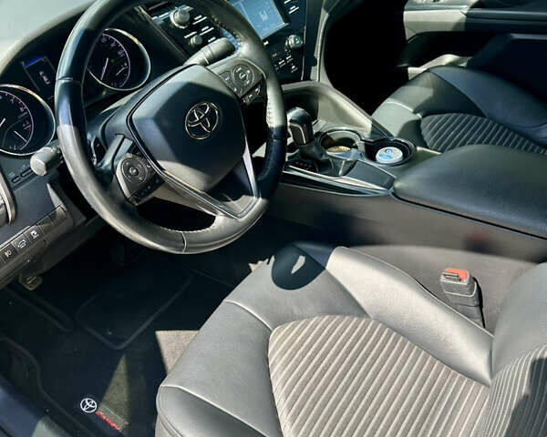 Сірий Тойота Камрі, об'ємом двигуна 2.49 л та пробігом 130 тис. км за 21000 $, фото 15 на Automoto.ua