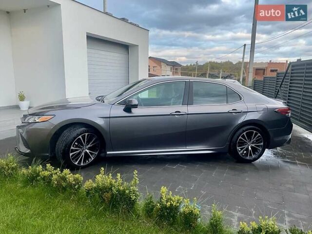 Серый Тойота Камри, объемом двигателя 2.49 л и пробегом 97 тыс. км за 22399 $, фото 11 на Automoto.ua