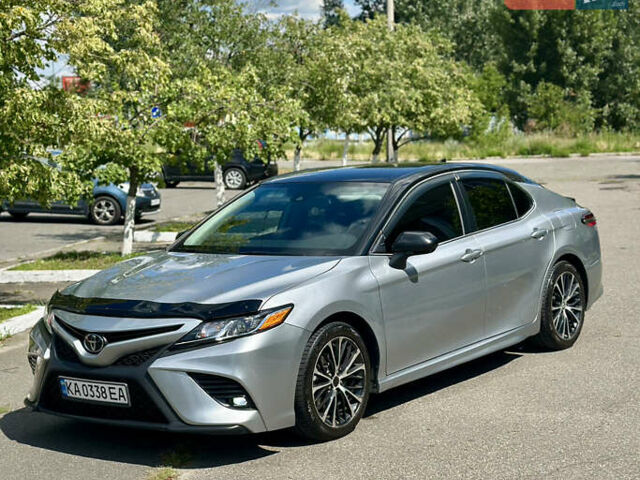 Сірий Тойота Камрі, об'ємом двигуна 2.49 л та пробігом 130 тис. км за 21000 $, фото 5 на Automoto.ua