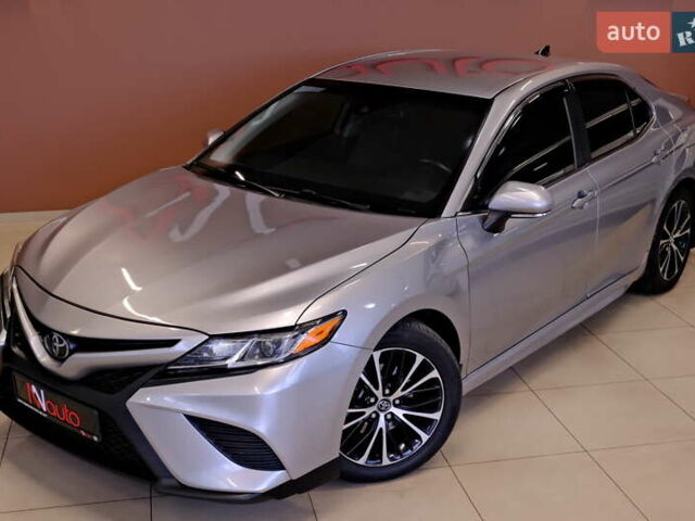 Тойота Камри 2019 в Одессе на Automoto.ua Серый Тойота Камри, объемом двигателя 2.5 л и пробегом 47 тыс. км за 18900 $, фото 10 на Automoto.ua