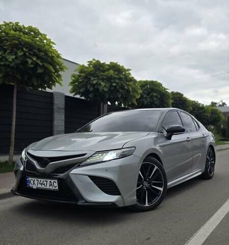 Серый Тойота Камри, объемом двигателя 3.5 л и пробегом 171 тыс. км за 22999 $, фото 12 на Automoto.ua