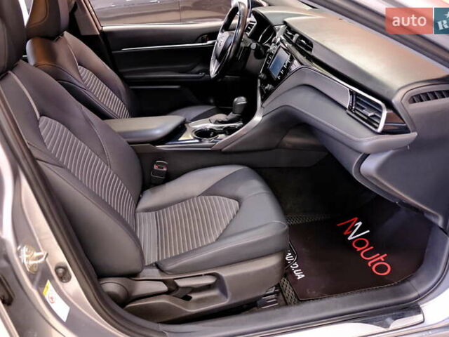 Тойота Камри 2019 в Одессе на Automoto.ua Серый Тойота Камри, объемом двигателя 2.5 л и пробегом 47 тыс. км за 18900 $, фото 41 на Automoto.ua