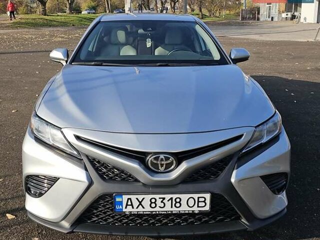 Сірий Тойота Камрі, об'ємом двигуна 2.49 л та пробігом 49 тис. км за 26100 $, фото 5 на Automoto.ua