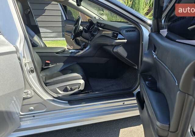 Серый Тойота Камри, объемом двигателя 3.5 л и пробегом 171 тыс. км за 22999 $, фото 33 на Automoto.ua