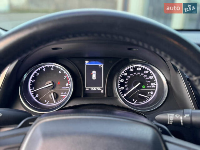 Сірий Тойота Камрі, об'ємом двигуна 2.49 л та пробігом 137 тис. км за 18700 $, фото 75 на Automoto.ua