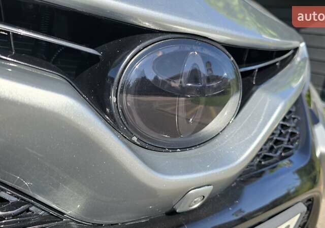 Серый Тойота Камри, объемом двигателя 3.5 л и пробегом 171 тыс. км за 22999 $, фото 16 на Automoto.ua