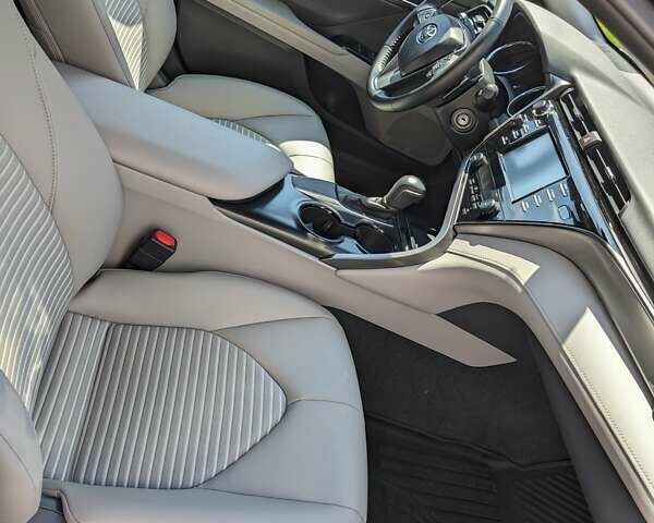 Серый Тойота Камри, объемом двигателя 2.49 л и пробегом 27 тыс. км за 26999 $, фото 72 на Automoto.ua