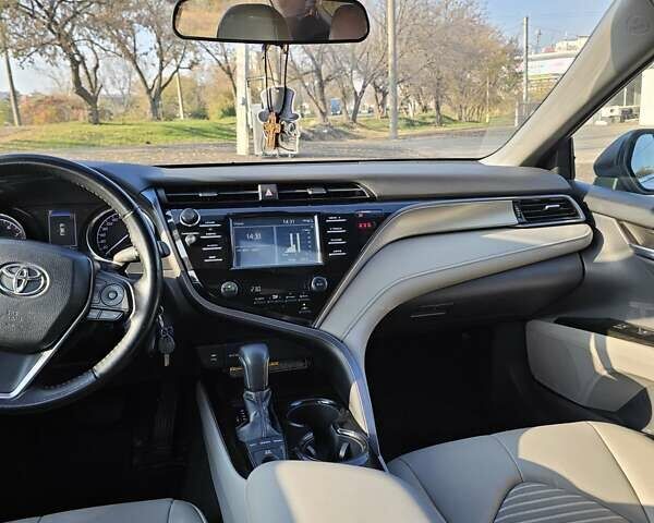 Сірий Тойота Камрі, об'ємом двигуна 2.49 л та пробігом 49 тис. км за 26100 $, фото 7 на Automoto.ua