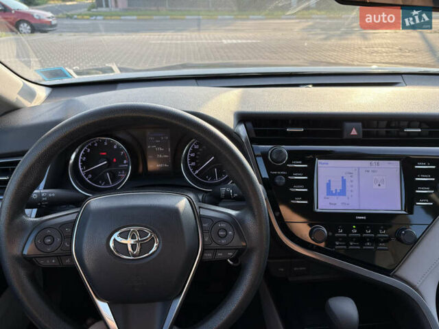 Серый Тойота Камри, объемом двигателя 2.49 л и пробегом 44 тыс. км за 22499 $, фото 72 на Automoto.ua