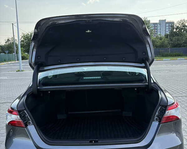 Серый Тойота Камри, объемом двигателя 2.49 л и пробегом 44 тыс. км за 22499 $, фото 30 на Automoto.ua