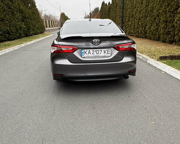 Сірий Тойота Камрі, об'ємом двигуна 2.49 л та пробігом 74 тис. км за 23200 $, фото 5 на Automoto.ua