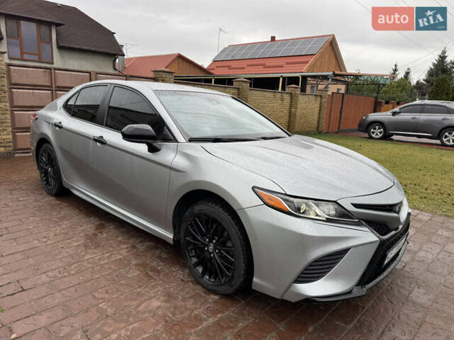 Сірий Тойота Камрі, об'ємом двигуна 2.49 л та пробігом 177 тис. км за 21500 $, фото 6 на Automoto.ua