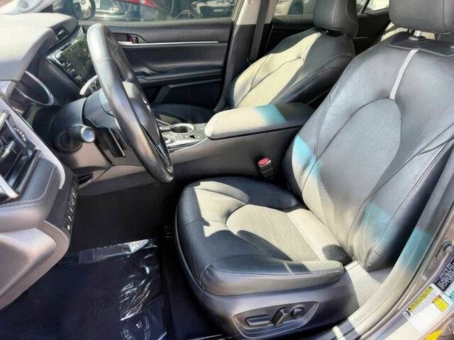 Тойота Камри 2019 в Хмельницком на Automoto.ua Серый Тойота Камри, объемом двигателя 3.5 л и пробегом 41 тыс. км за 14200 $, фото 7 на Automoto.ua