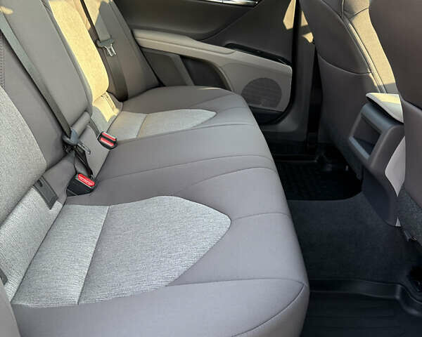 Серый Тойота Камри, объемом двигателя 2.49 л и пробегом 44 тыс. км за 22499 $, фото 45 на Automoto.ua