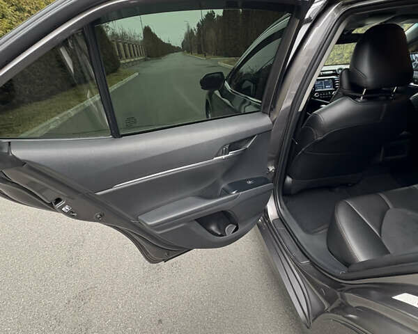 Сірий Тойота Камрі, об'ємом двигуна 2.49 л та пробігом 74 тис. км за 23200 $, фото 10 на Automoto.ua