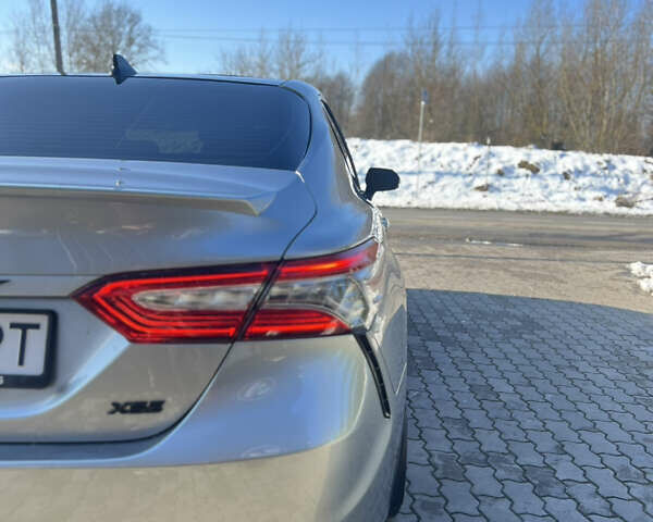 Сірий Тойота Камрі, об'ємом двигуна 2.49 л та пробігом 142 тис. км за 22000 $, фото 6 на Automoto.ua