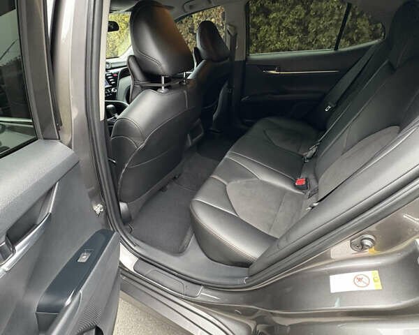 Сірий Тойота Камрі, об'ємом двигуна 2.49 л та пробігом 74 тис. км за 23200 $, фото 11 на Automoto.ua