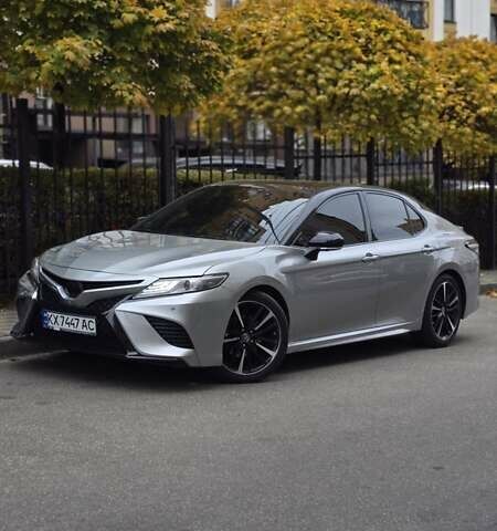 Серый Тойота Камри, объемом двигателя 3.5 л и пробегом 171 тыс. км за 22999 $, фото 8 на Automoto.ua