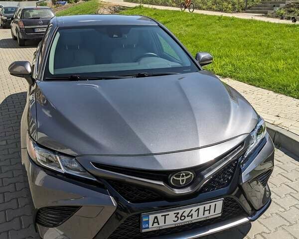 Серый Тойота Камри, объемом двигателя 2.49 л и пробегом 27 тыс. км за 26999 $, фото 21 на Automoto.ua