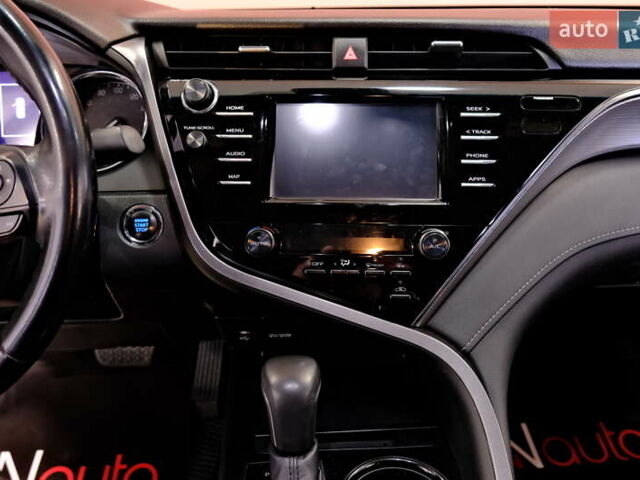 Тойота Камри 2019 в Одессе на Automoto.ua Серый Тойота Камри, объемом двигателя 2.5 л и пробегом 47 тыс. км за 18900 $, фото 18 на Automoto.ua