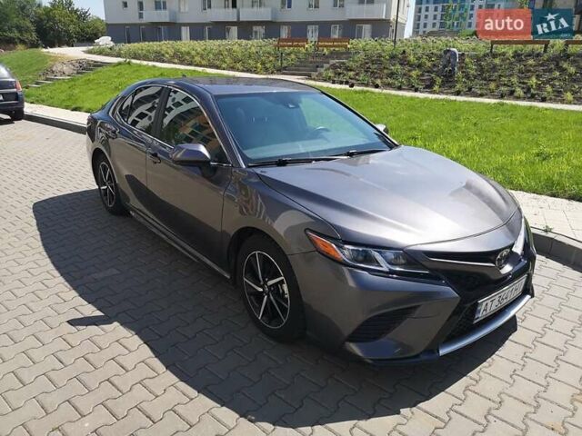 Серый Тойота Камри, объемом двигателя 2.49 л и пробегом 27 тыс. км за 26999 $, фото 5 на Automoto.ua