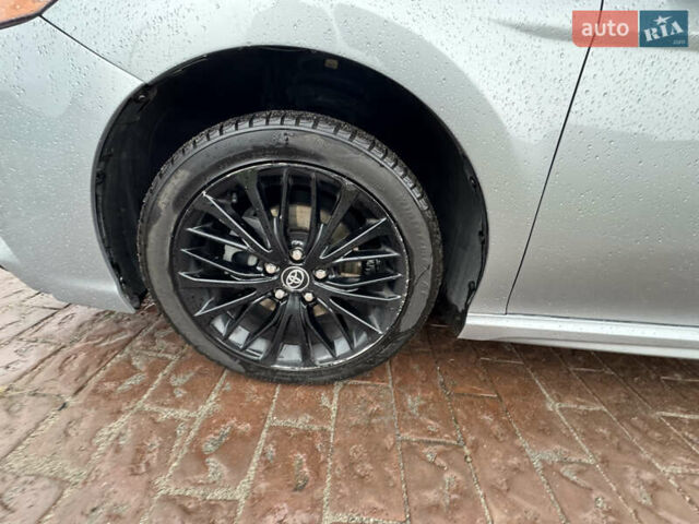 Сірий Тойота Камрі, об'ємом двигуна 2.49 л та пробігом 177 тис. км за 21500 $, фото 11 на Automoto.ua