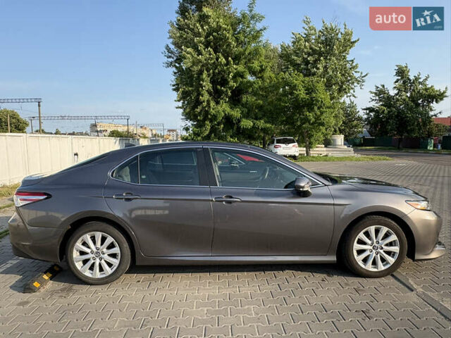 Серый Тойота Камри, объемом двигателя 2.49 л и пробегом 44 тыс. км за 22499 $, фото 14 на Automoto.ua