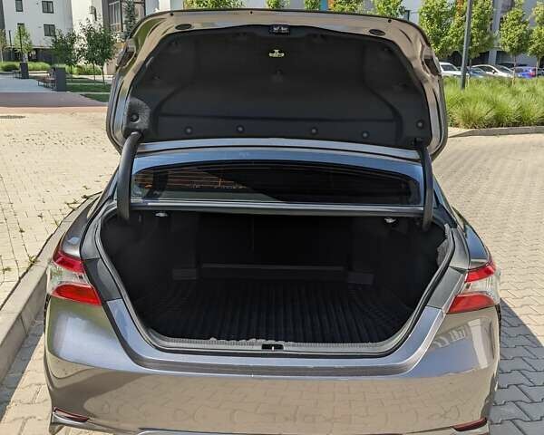 Серый Тойота Камри, объемом двигателя 2.49 л и пробегом 27 тыс. км за 26999 $, фото 55 на Automoto.ua