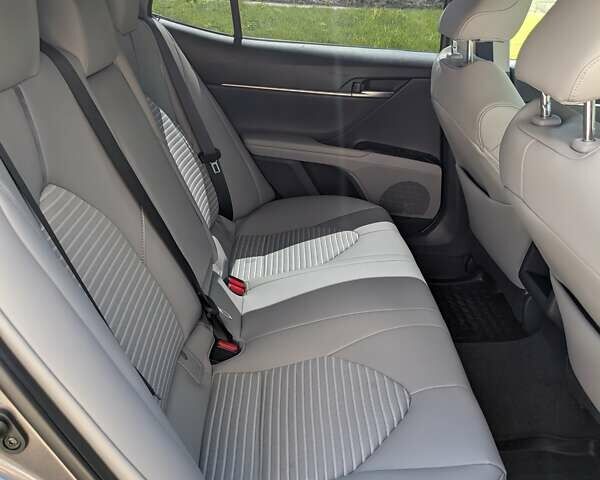 Серый Тойота Камри, объемом двигателя 2.49 л и пробегом 27 тыс. км за 26999 $, фото 51 на Automoto.ua