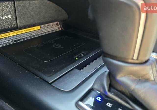 Серый Тойота Камри, объемом двигателя 3.5 л и пробегом 171 тыс. км за 22999 $, фото 41 на Automoto.ua