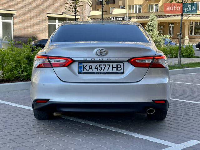 Сірий Тойота Камрі, об'ємом двигуна 2.49 л та пробігом 170 тис. км за 20500 $, фото 8 на Automoto.ua