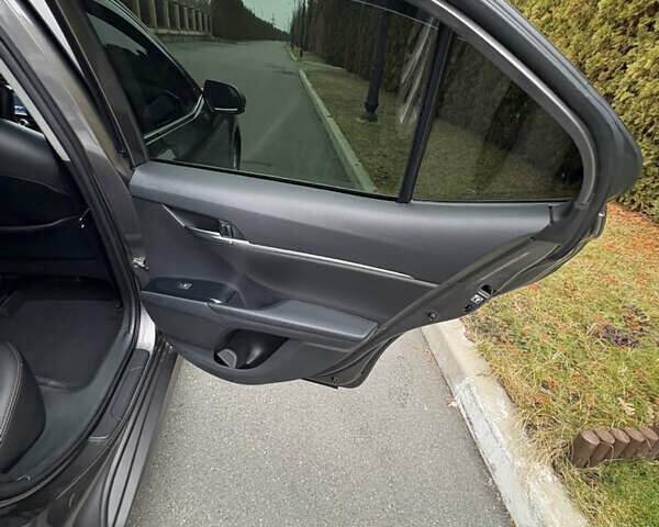 Сірий Тойота Камрі, об'ємом двигуна 2.49 л та пробігом 74 тис. км за 23200 $, фото 12 на Automoto.ua