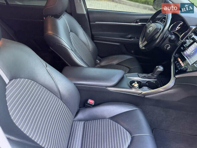 Сірий Тойота Камрі, об'ємом двигуна 2.49 л та пробігом 137 тис. км за 18700 $, фото 63 на Automoto.ua