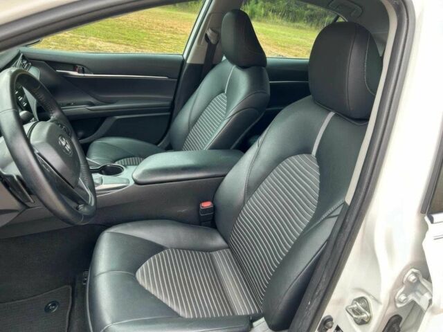 Сірий Тойота Камрі, об'ємом двигуна 2.5 л та пробігом 50 тис. км за 21000 $, фото 5 на Automoto.ua