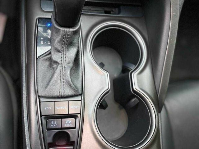 Сірий Тойота Камрі, об'ємом двигуна 2.5 л та пробігом 81 тис. км за 26990 $, фото 19 на Automoto.ua