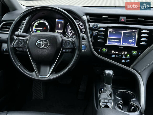 Серый Тойота Камри, объемом двигателя 2.49 л и пробегом 158 тыс. км за 25000 $, фото 7 на Automoto.ua