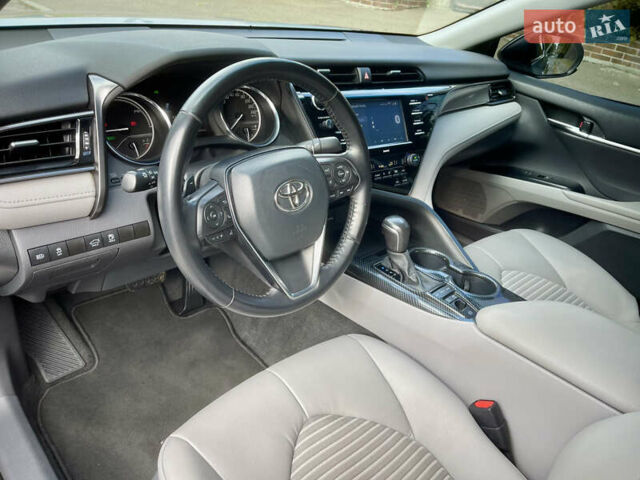 Серый Тойота Камри, объемом двигателя 2.49 л и пробегом 138 тыс. км за 23999 $, фото 22 на Automoto.ua