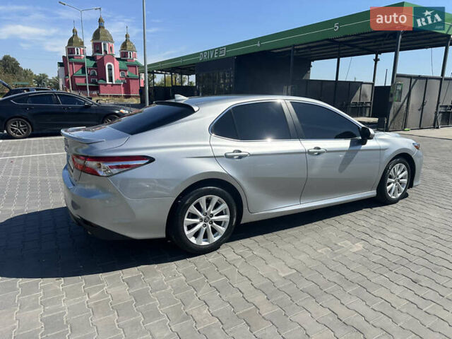 Сірий Тойота Камрі, об'ємом двигуна 2.49 л та пробігом 64 тис. км за 23600 $, фото 6 на Automoto.ua