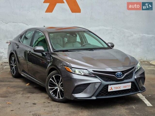 Тойота Камри 2020 в Одессе на Automoto.ua Серый Тойота Камри, объемом двигателя 2.49 л и пробегом 129 тыс. км за 27990 $, фото 14 на Automoto.ua